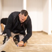 Danish Floor System arbejder på nyt gulv
