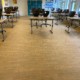 gulventreprenør lagt nyt gulv i klasselokale